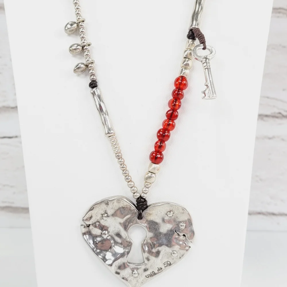 2014 Uno de 50 "Al rojo vivo" It's red hot! Heart Necklace - Picture 6 of 12